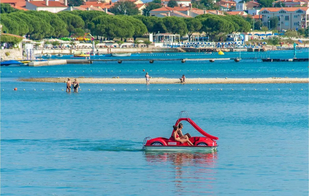 3 Bedroom Awesome Apartment In Medulin 0*,  Kroatien
