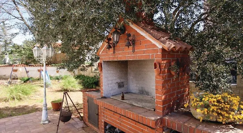 3 Bedroom Awesome Apartment In Medulin 0*,  Kroatien