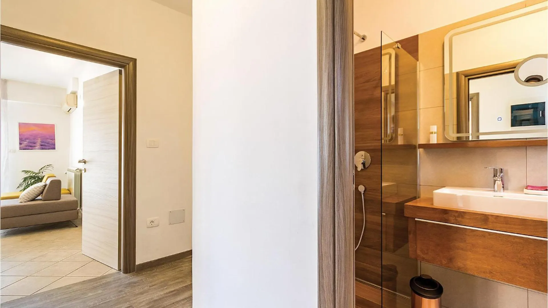 3 Bedroom Awesome Apartment In Μεντουλίν