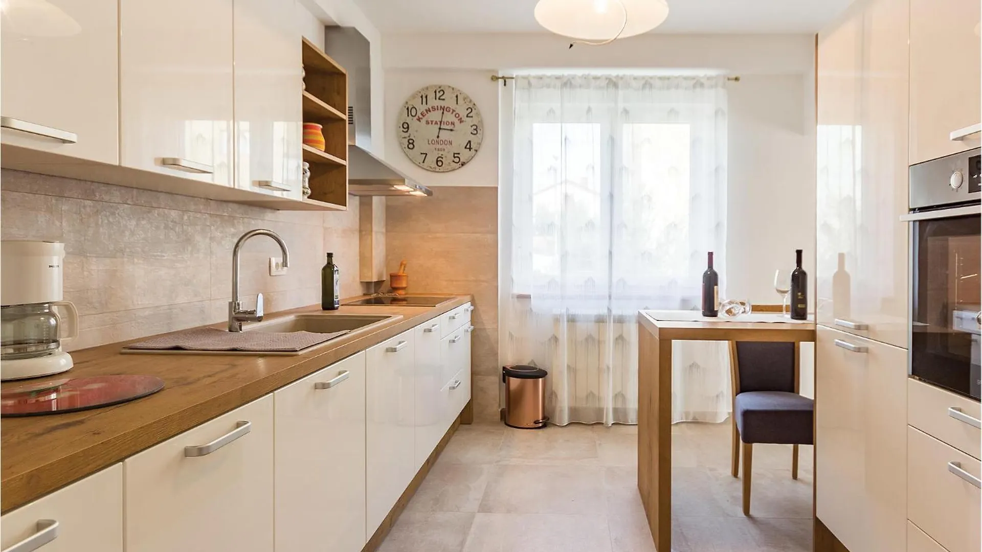 3 Bedroom Awesome Apartment In Μεντουλίν Κροατία